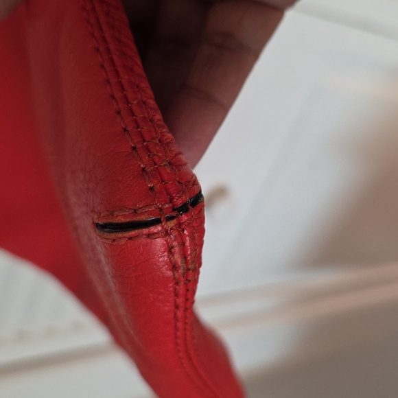 KATE SPADE RED CURRAN CORA SOUTHPORT AVE CROSSBODY BAG GOOD CONDITION - Picture 4 of 10